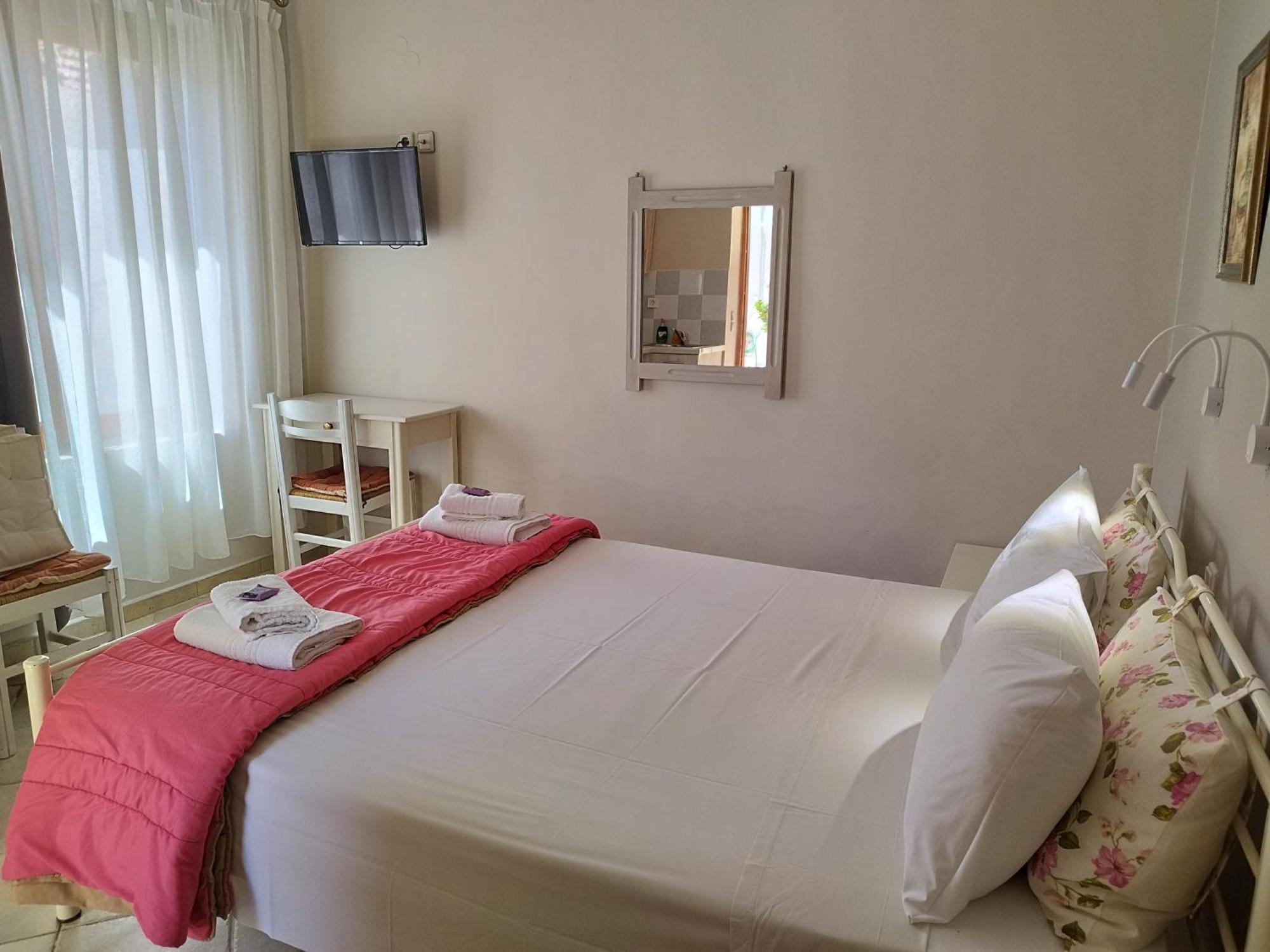 Villa Katerina Chrissi Akti Chania Exterior foto