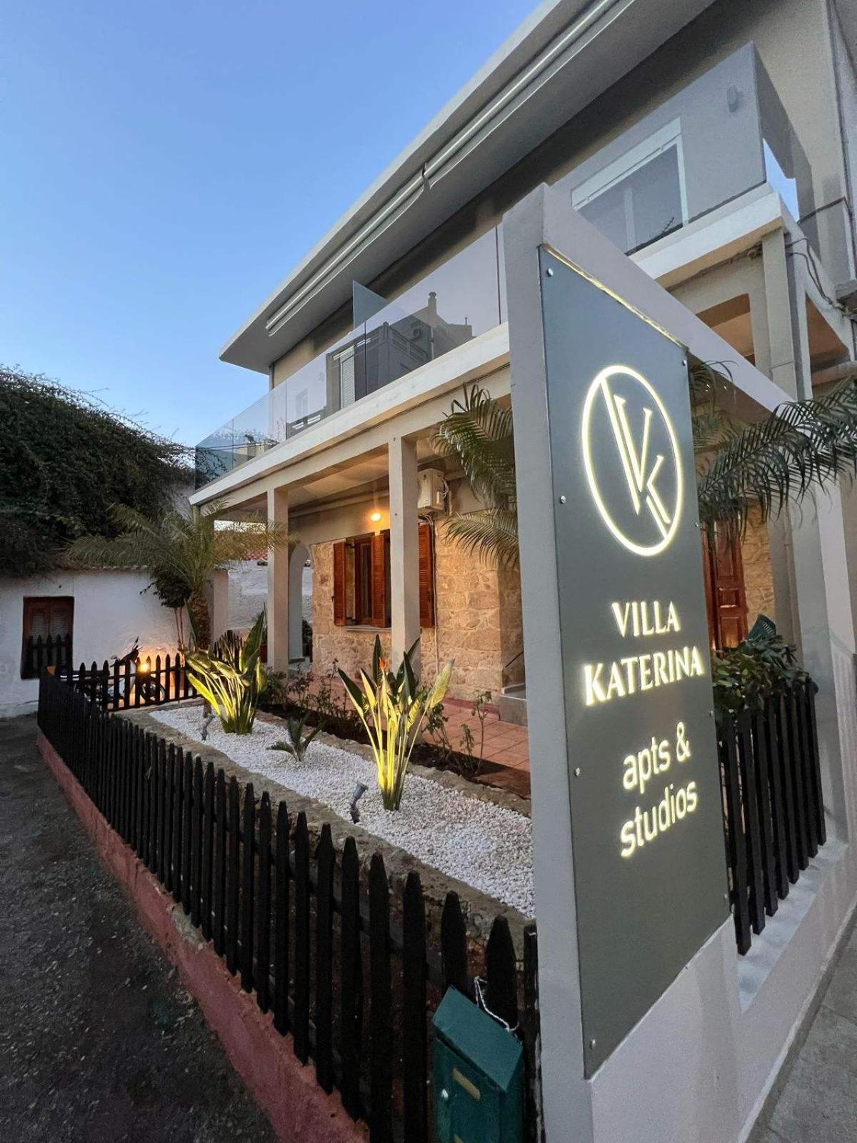 Villa Katerina Chrissi Akti Chania Exterior foto